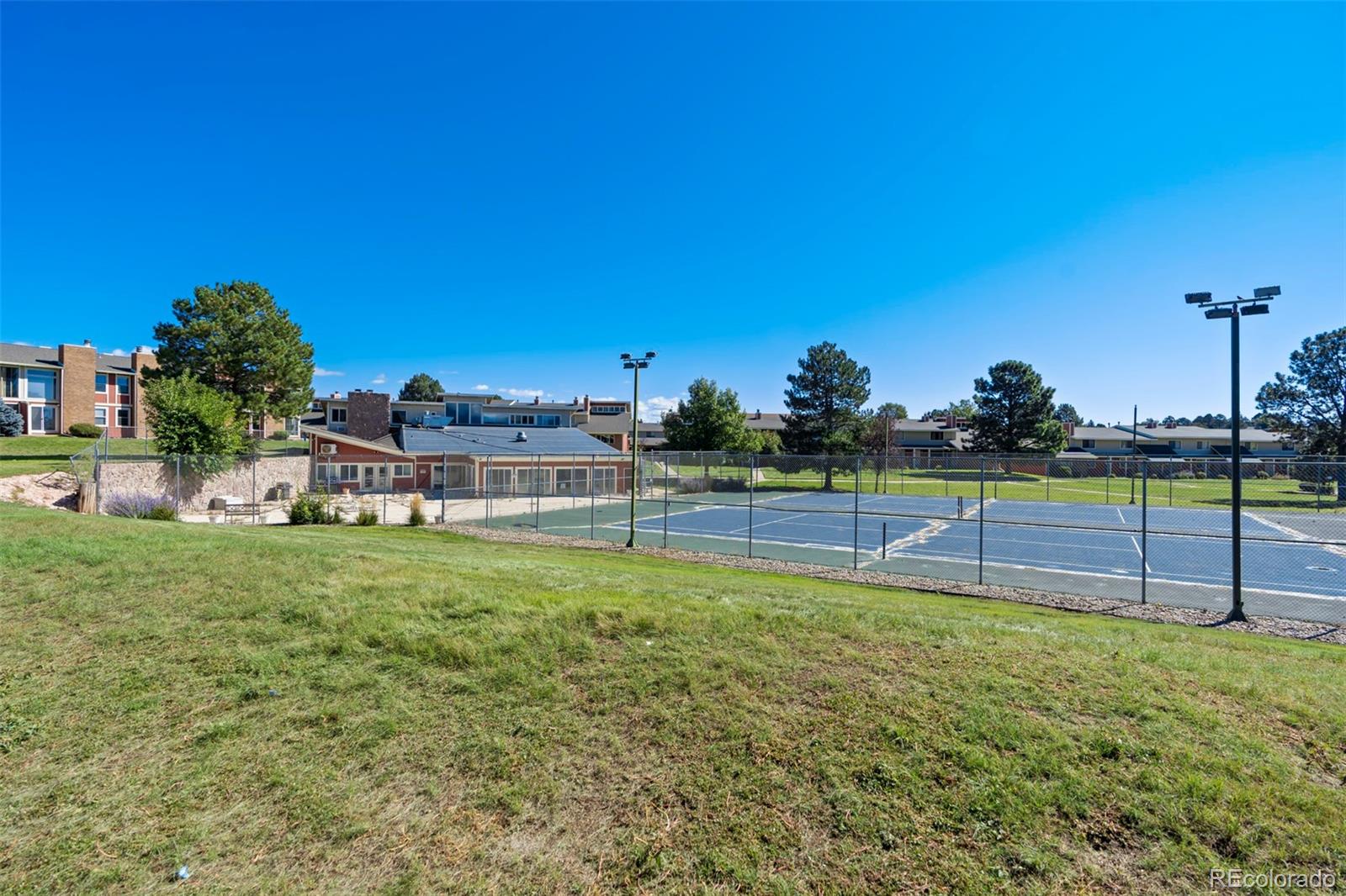 MLS Image #29 for 408 w rockrimmon boulevard,colorado springs, Colorado