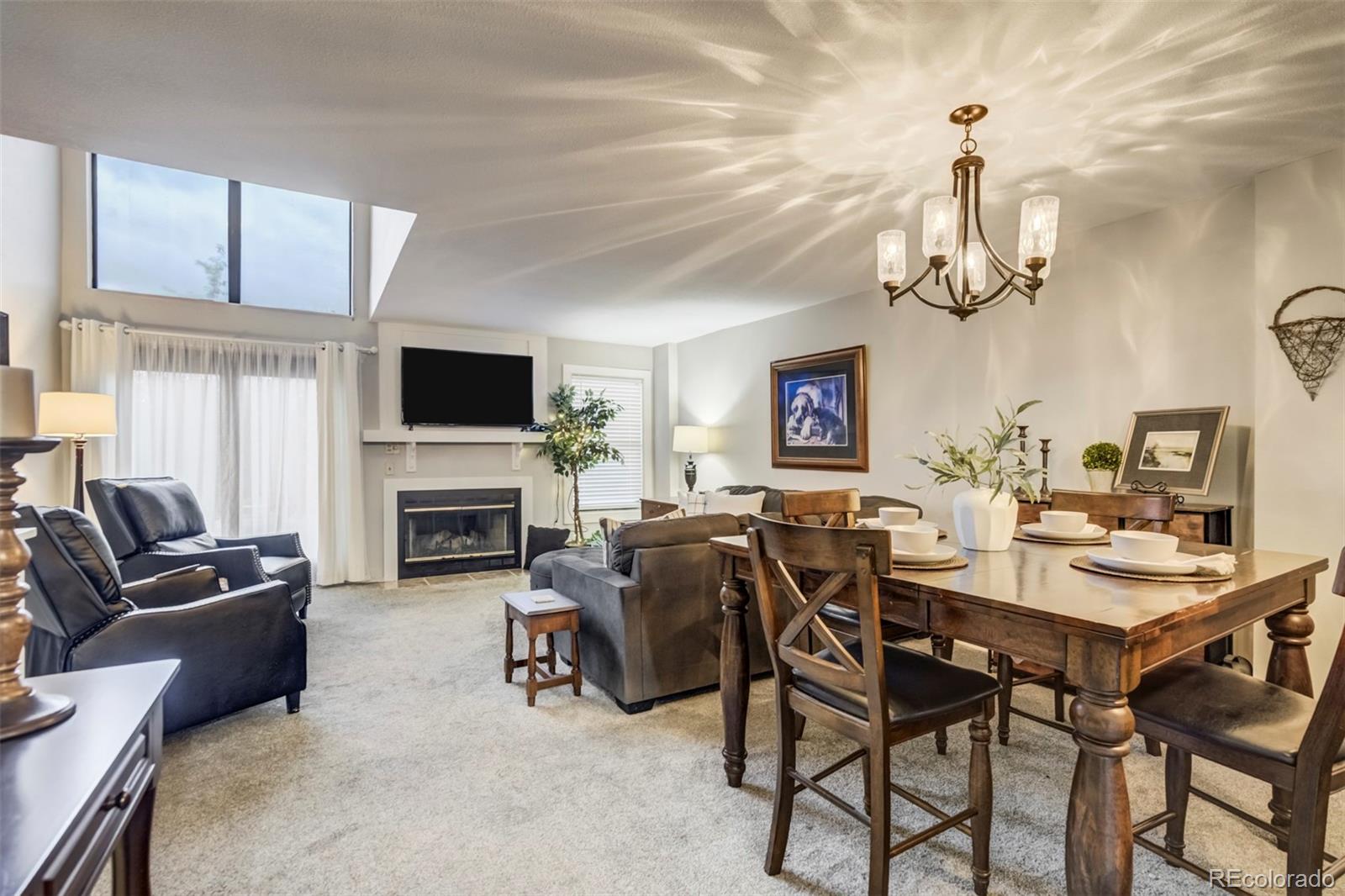 MLS Image #9 for 408 w rockrimmon boulevard,colorado springs, Colorado