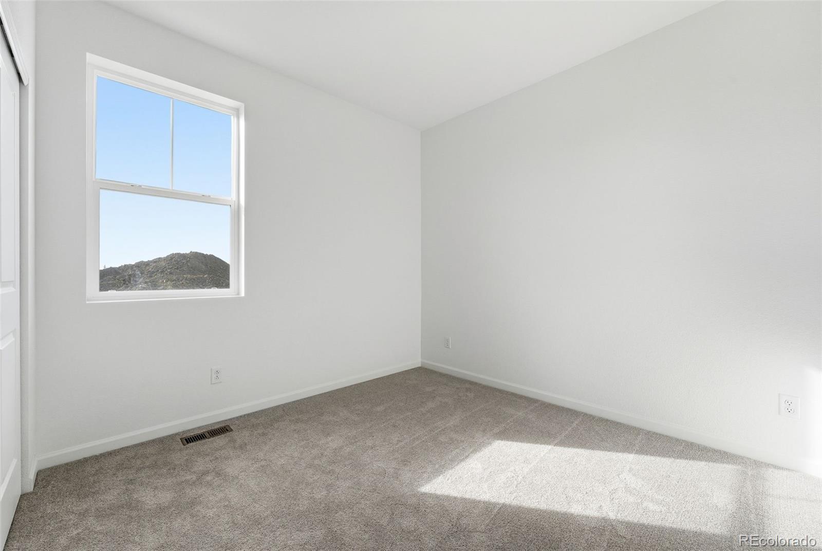 MLS Image #15 for 3349 n denali street,aurora, Colorado