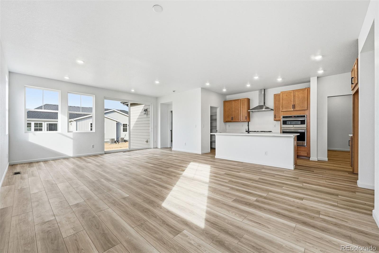 MLS Image #5 for 3349 n denali street,aurora, Colorado