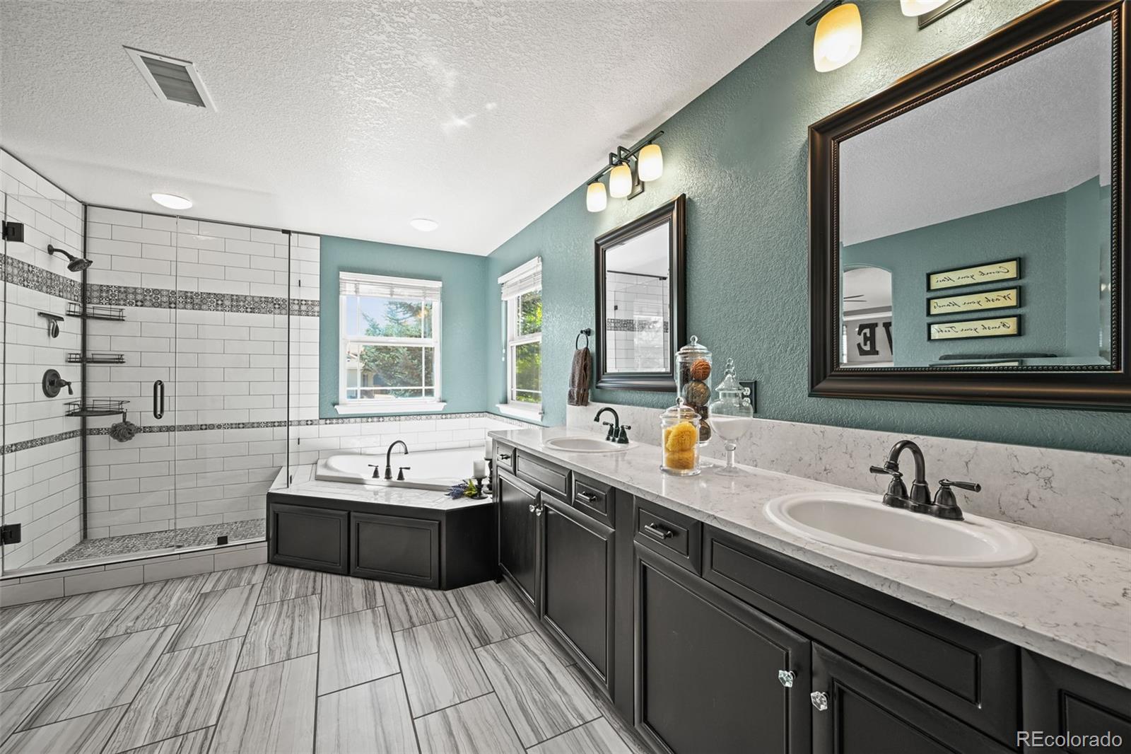MLS Image #12 for 10653  briarglen circle,highlands ranch, Colorado