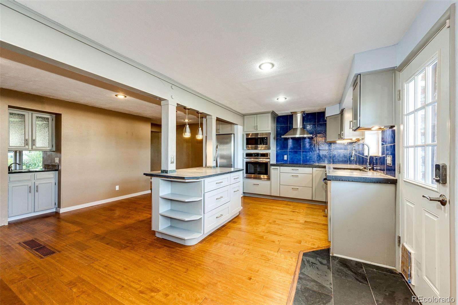 MLS Image #11 for 7566 s cove circle ,centennial, Colorado