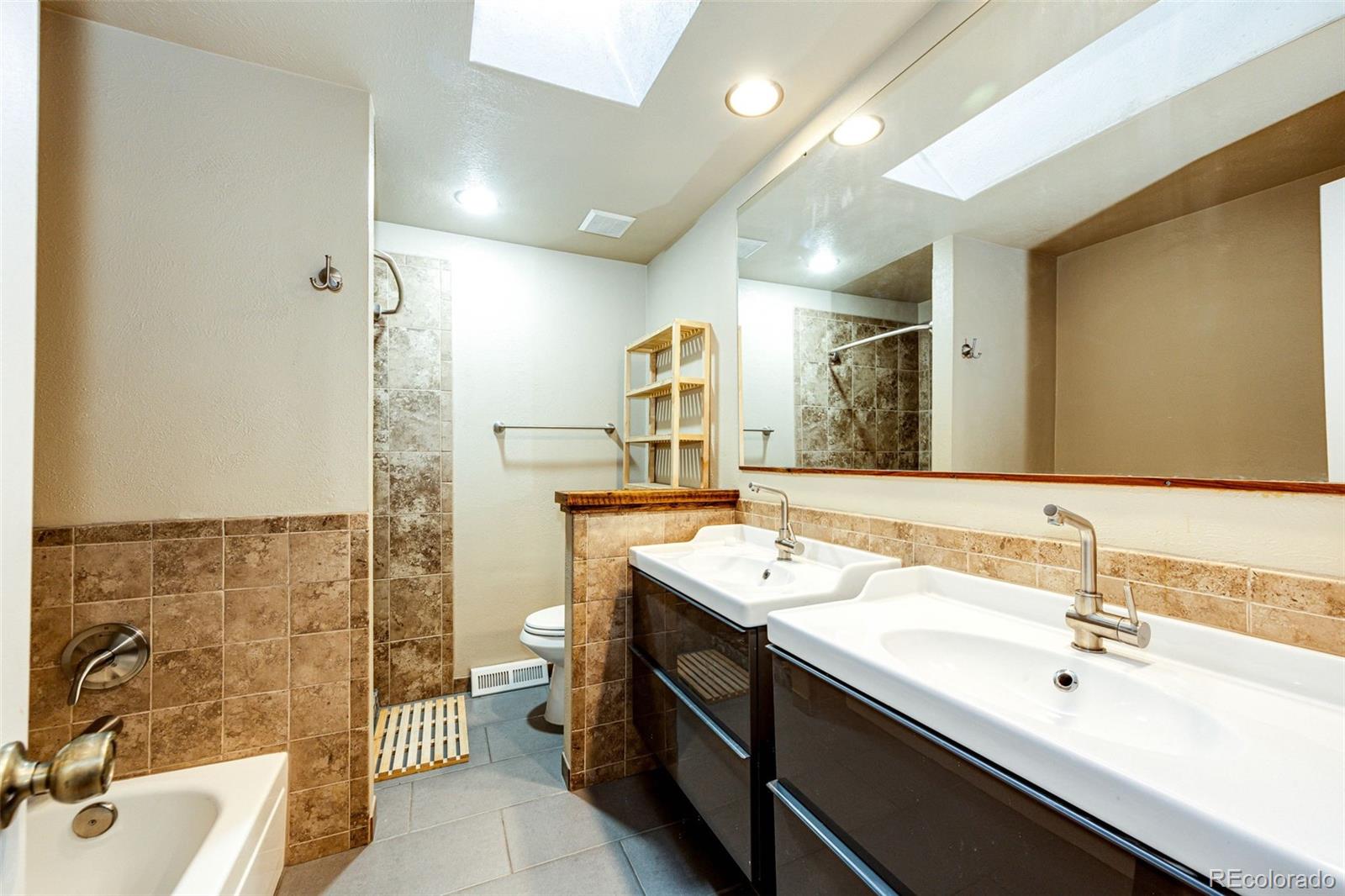 MLS Image #20 for 7566 s cove circle ,centennial, Colorado