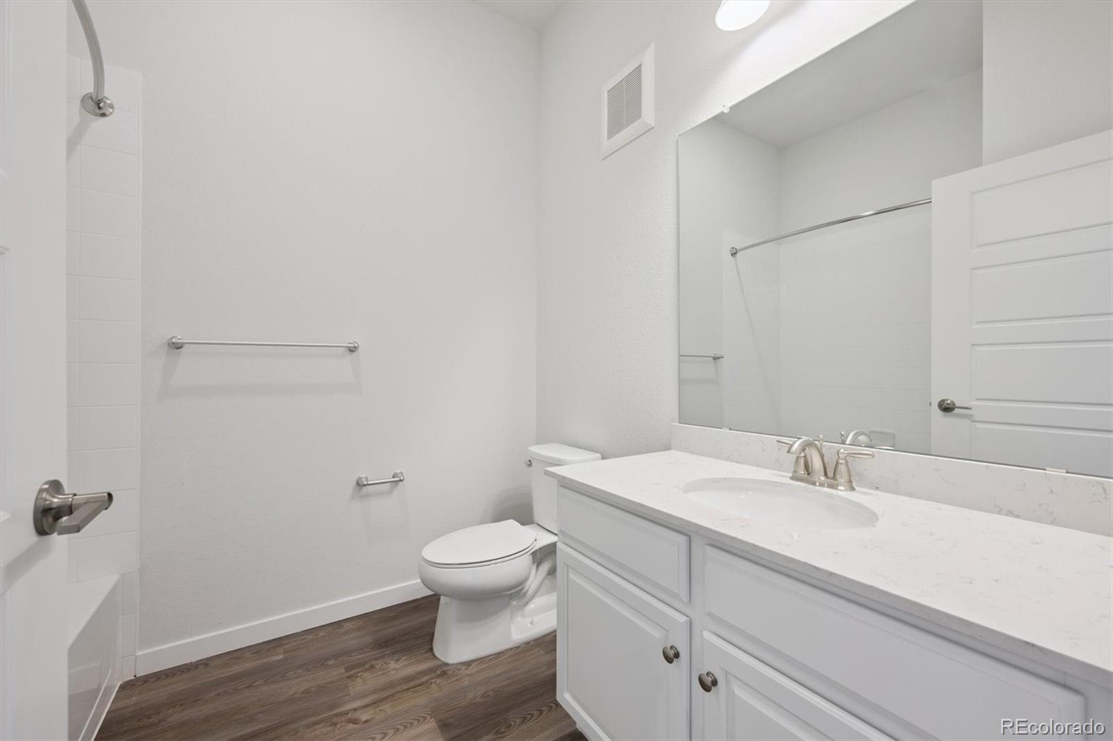MLS Image #5 for 485  interlocken boulevard 404,broomfield, Colorado