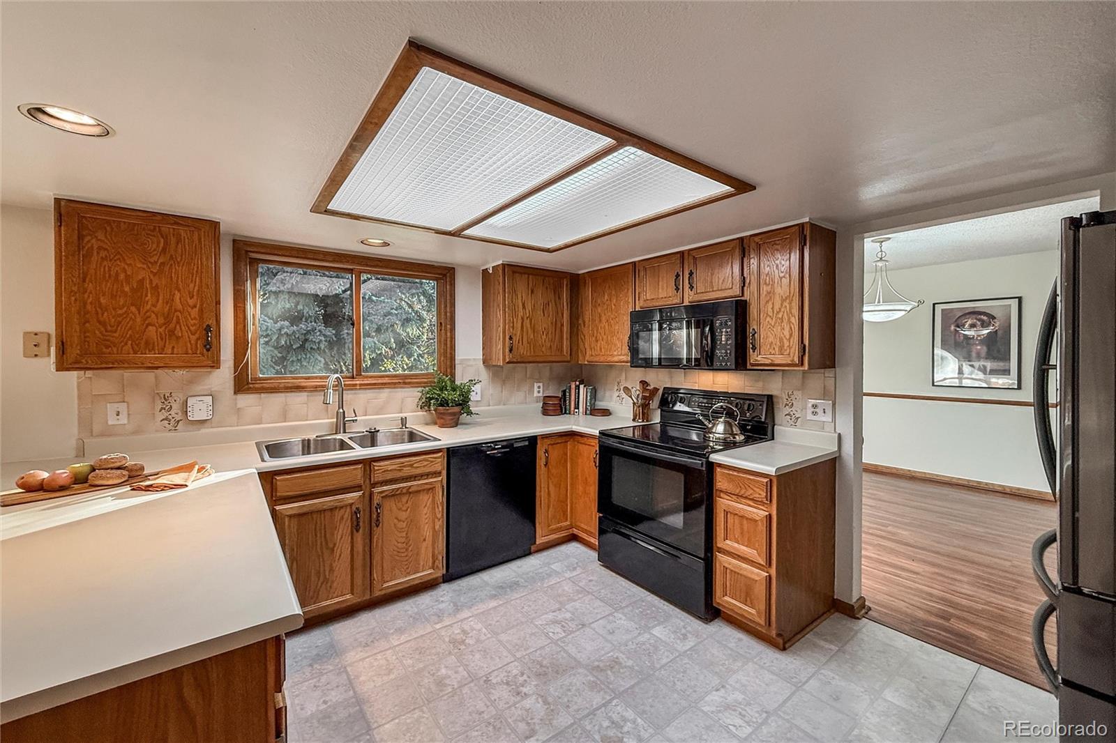MLS Image #13 for 2292  spinnaker circle,longmont, Colorado