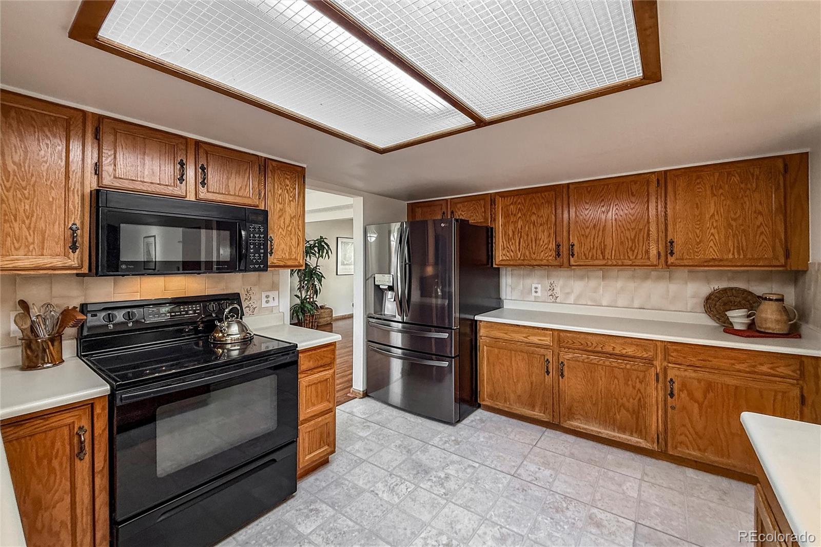 MLS Image #14 for 2292  spinnaker circle,longmont, Colorado