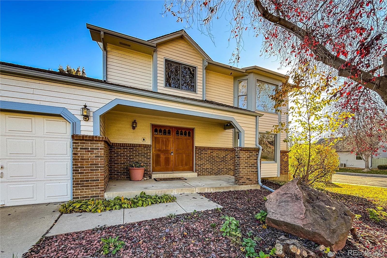 MLS Image #3 for 2292  spinnaker circle,longmont, Colorado