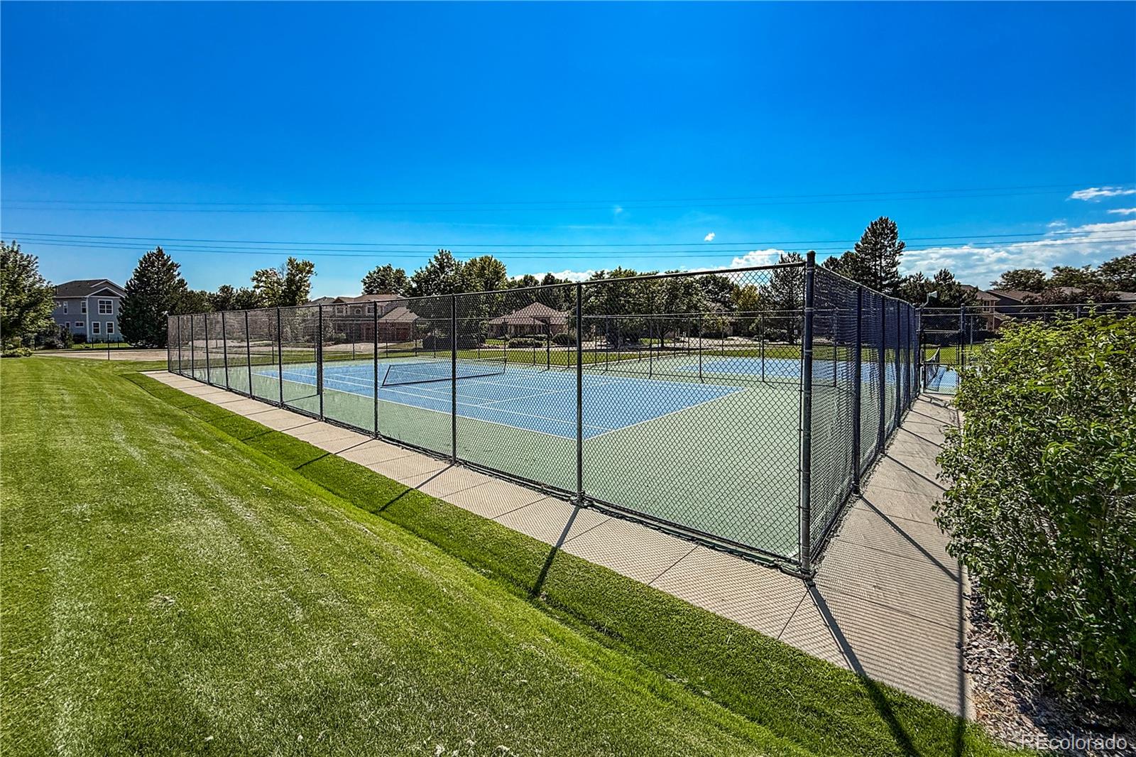 MLS Image #47 for 2292  spinnaker circle,longmont, Colorado