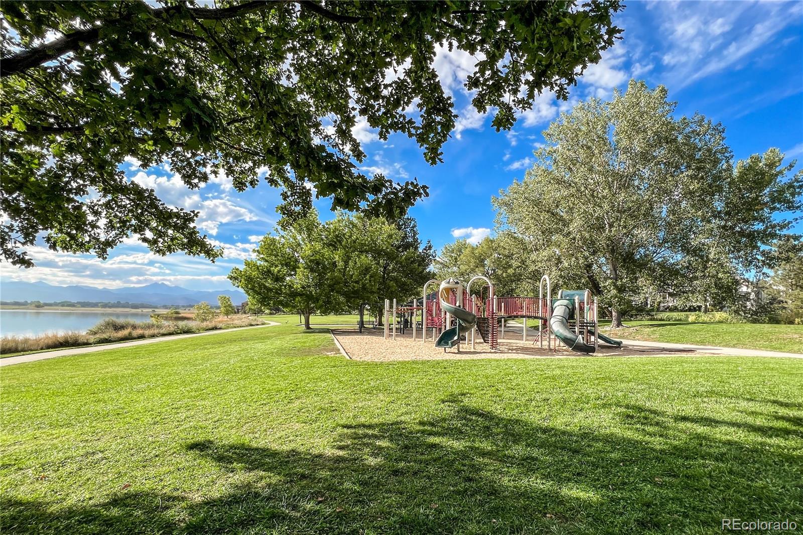 MLS Image #48 for 2292  spinnaker circle,longmont, Colorado