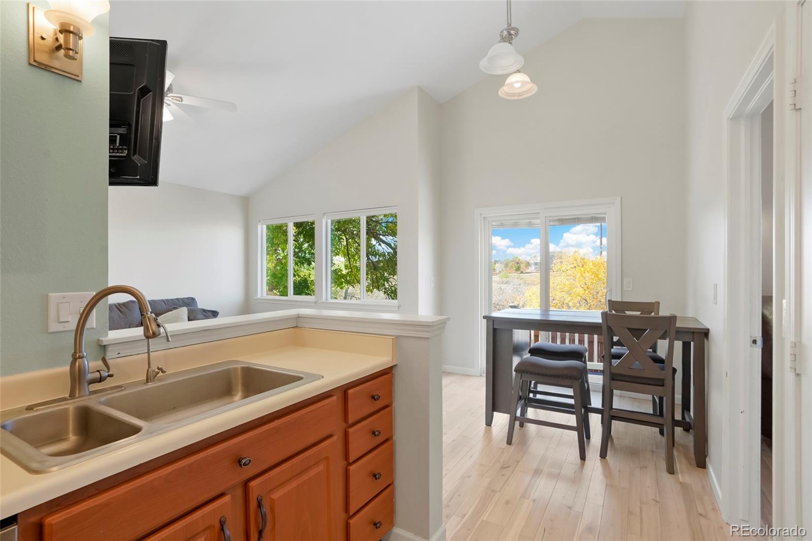 MLS Image #9 for 535  howe street,castle rock, Colorado
