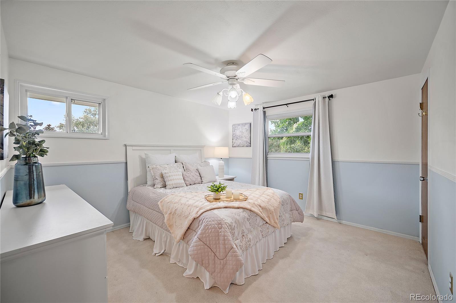 MLS Image #14 for 5007  palmer park boulevard,colorado springs, Colorado