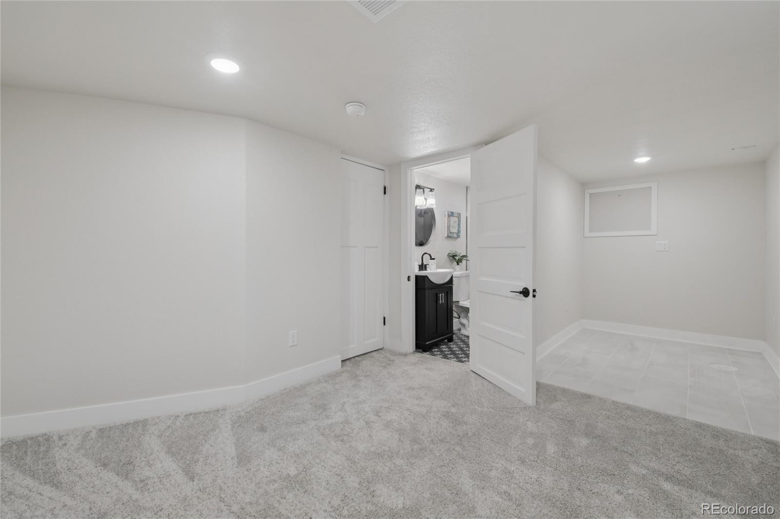 MLS Image #28 for 2342  dexter street,denver, Colorado