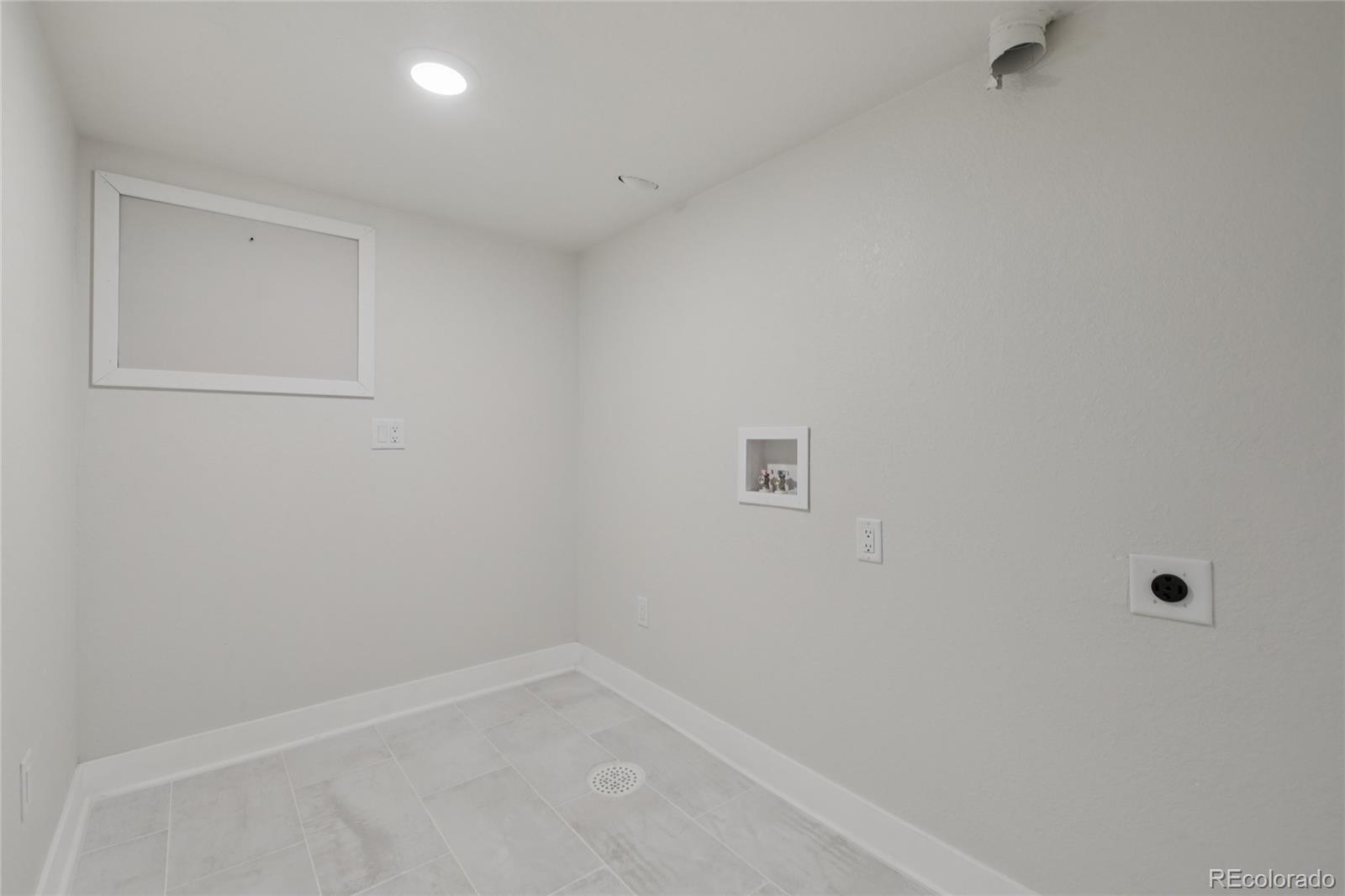 MLS Image #29 for 2342  dexter street,denver, Colorado
