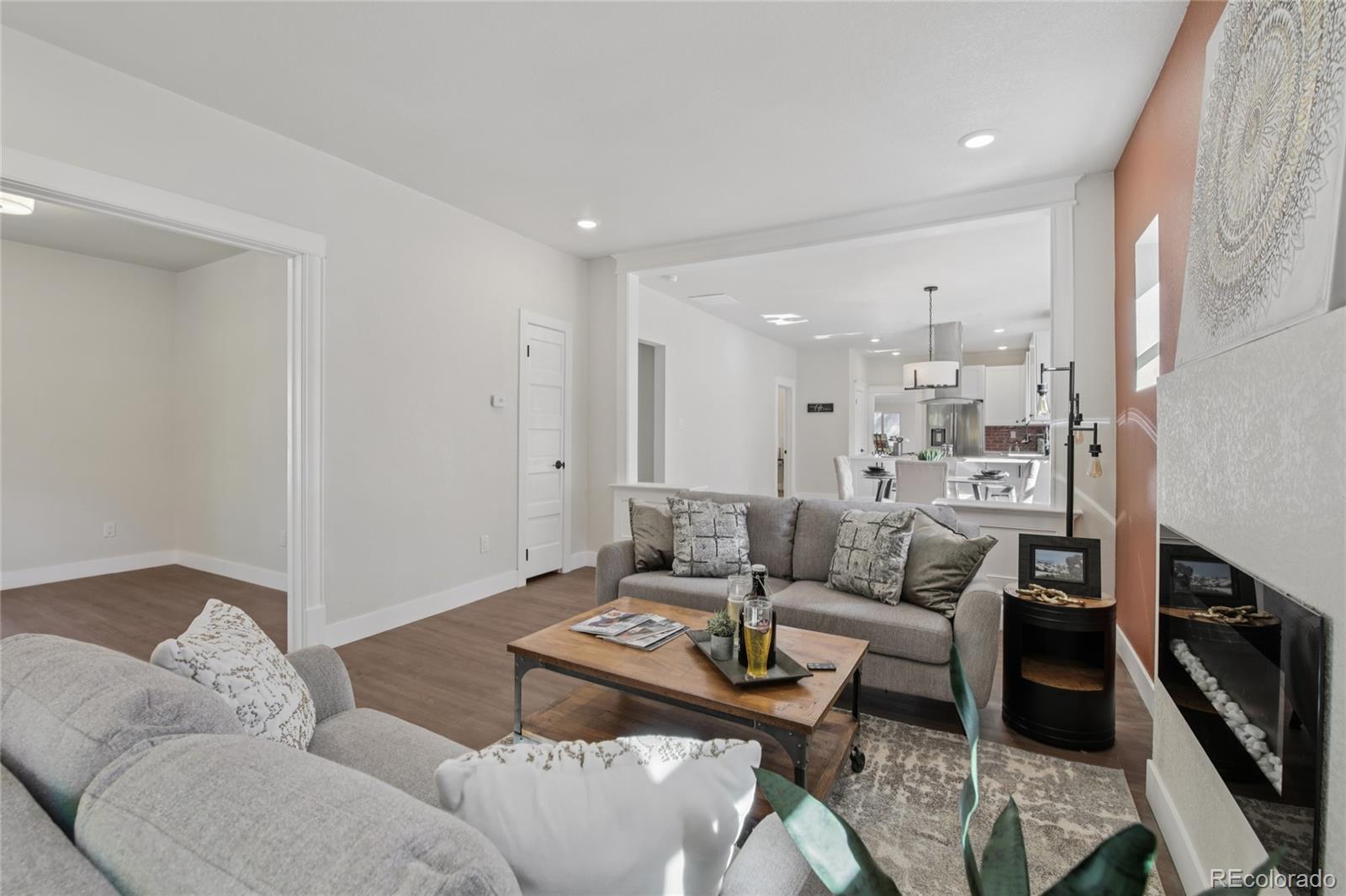 MLS Image #6 for 2342  dexter street,denver, Colorado