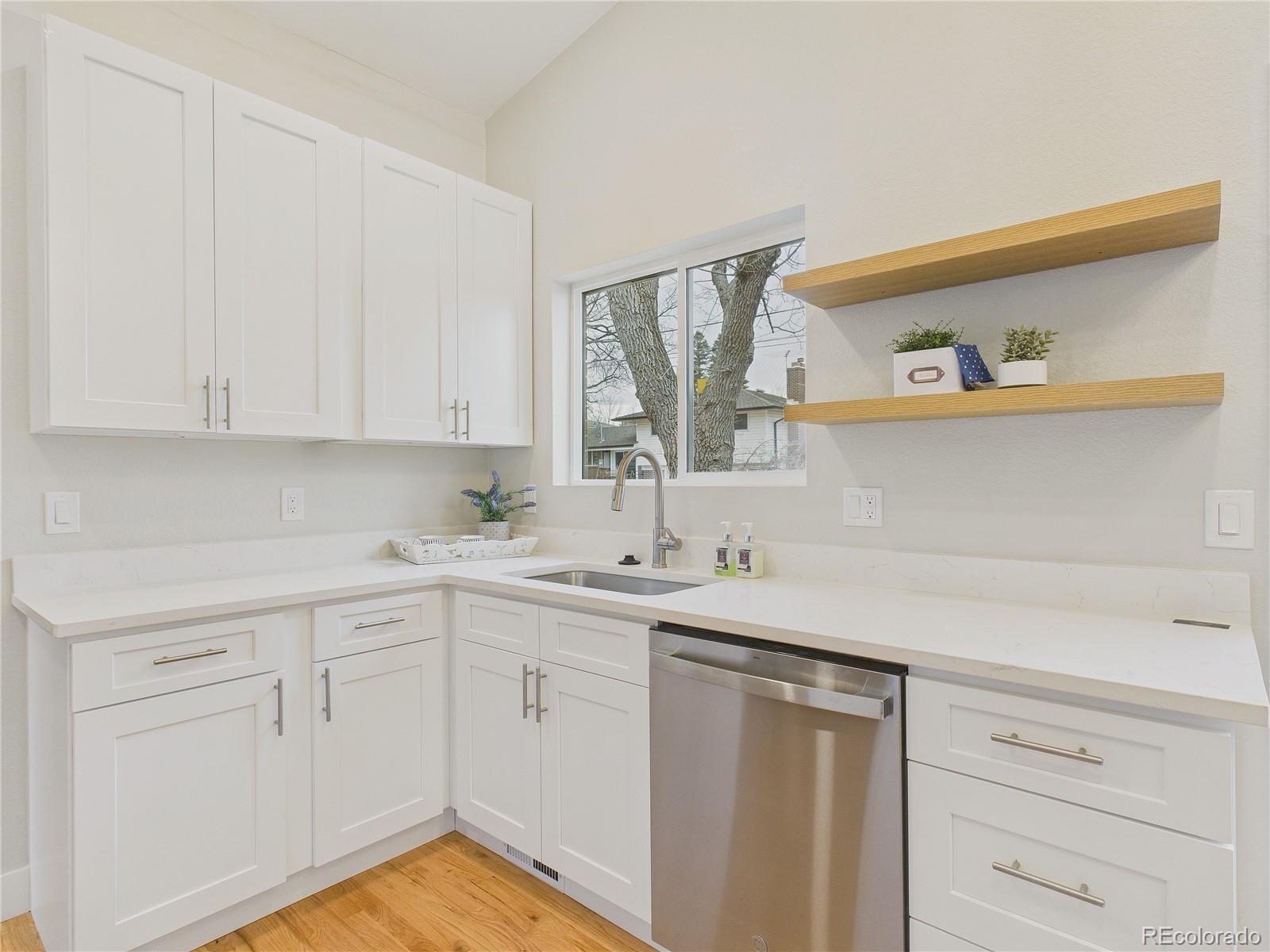 MLS Image #11 for 2943 s verbena way,denver, Colorado
