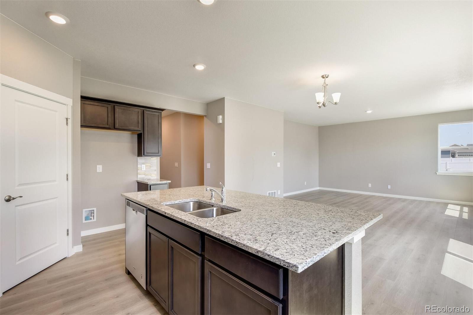 MLS Image #14 for 13417  valentia street,thornton, Colorado