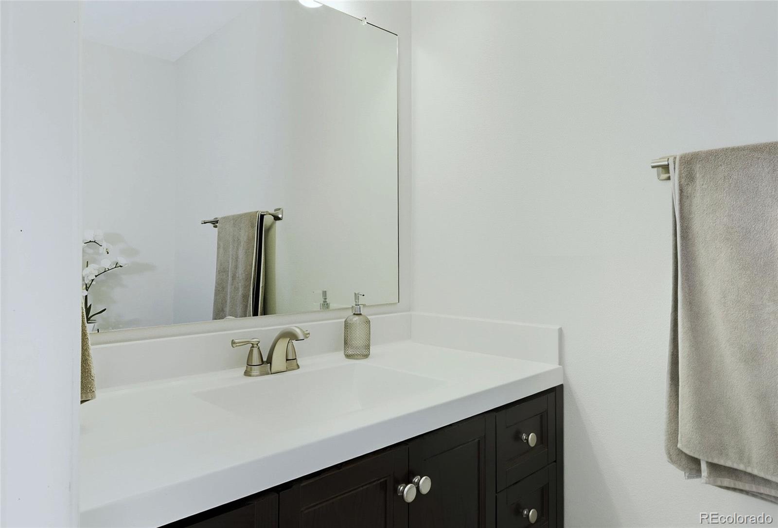 MLS Image #14 for 1305 s laredo court,aurora, Colorado