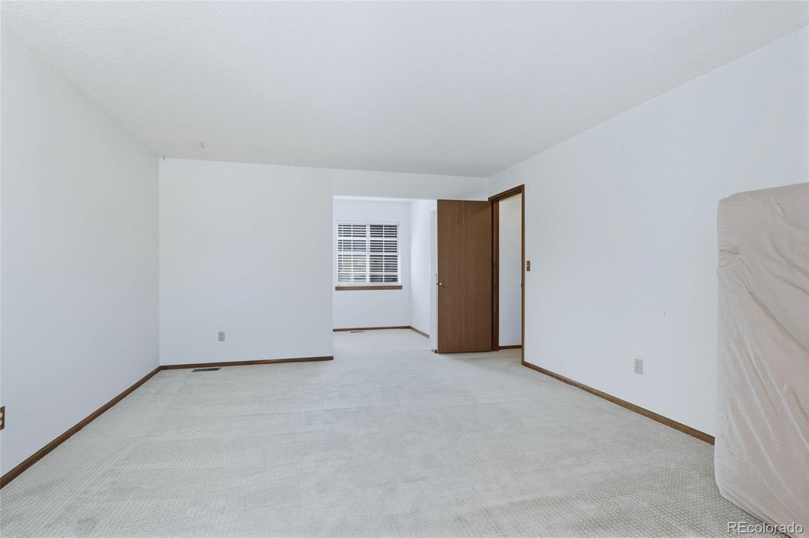 MLS Image #16 for 1305 s laredo court,aurora, Colorado