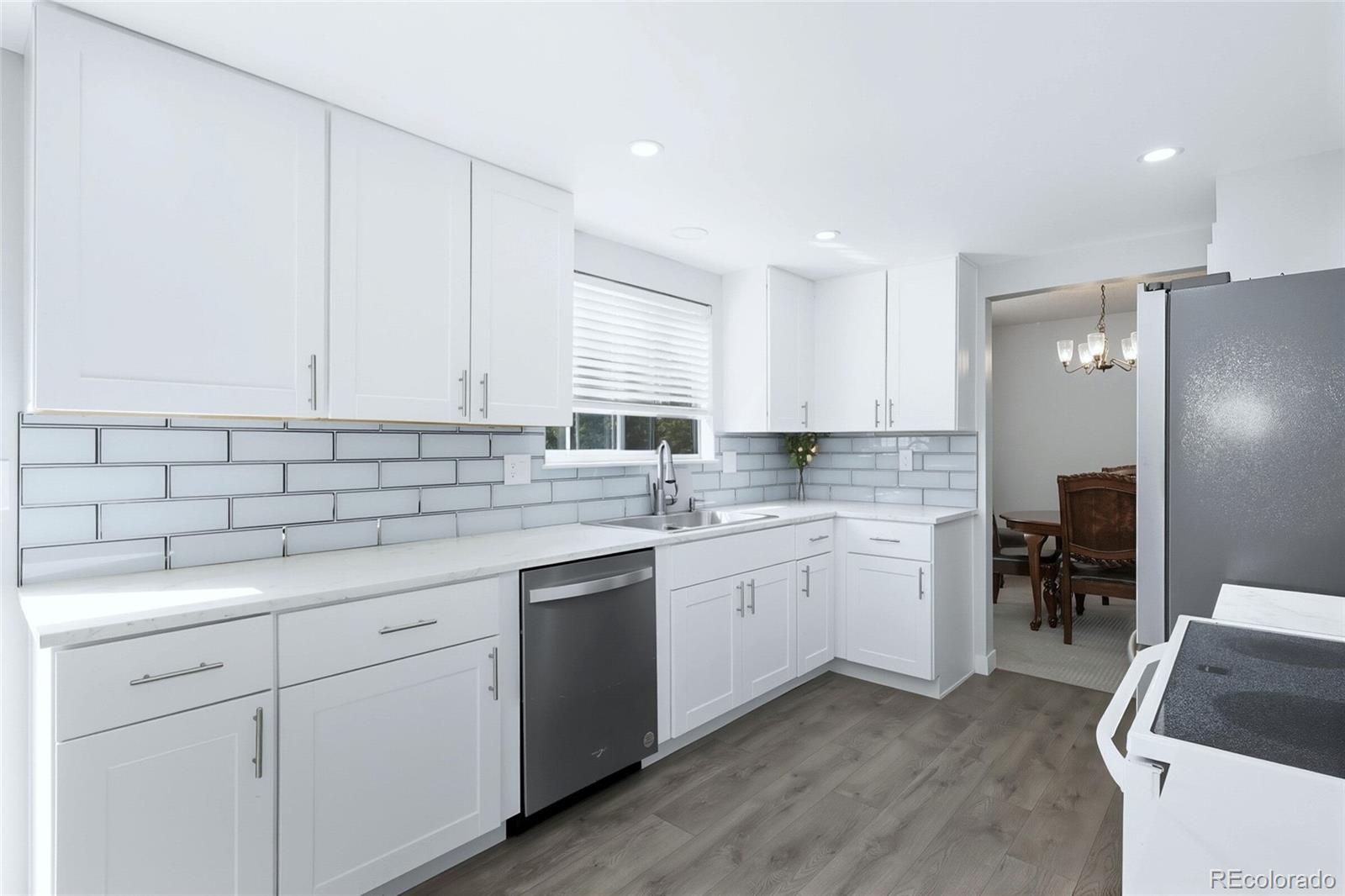 MLS Image #2 for 1305 s laredo court,aurora, Colorado
