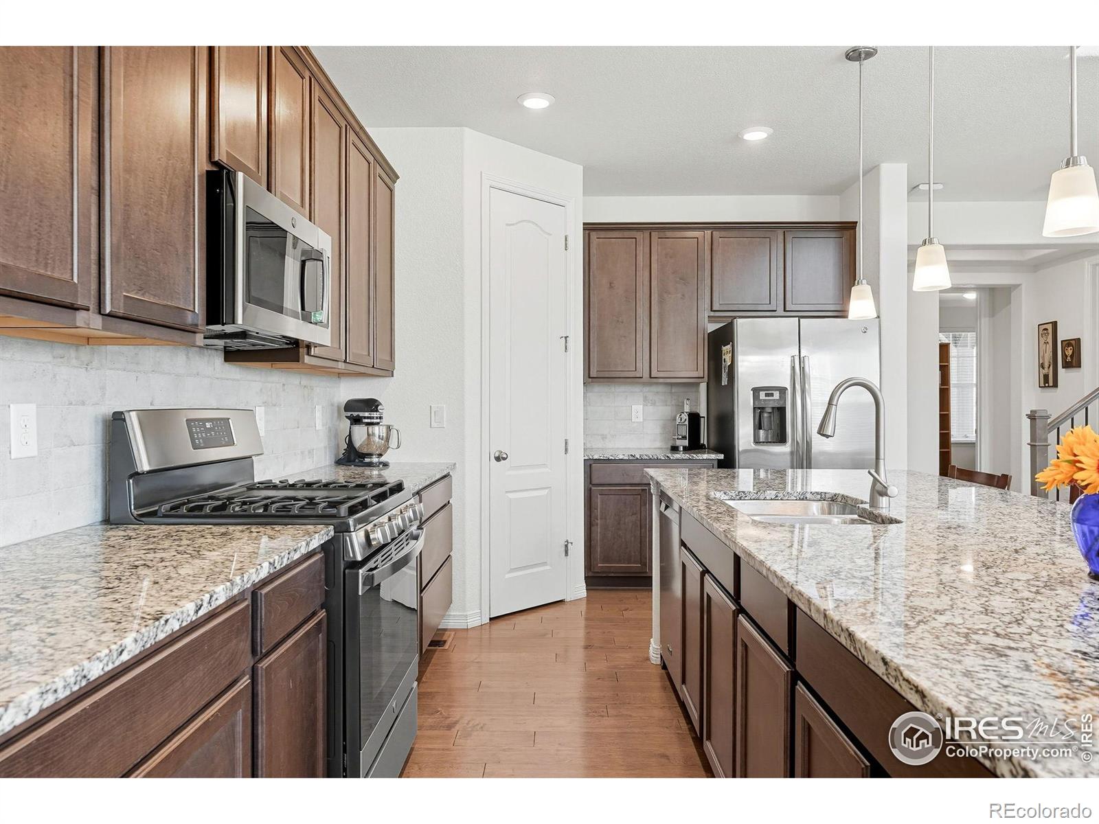 MLS Image #11 for 648  sundance circle,erie, Colorado