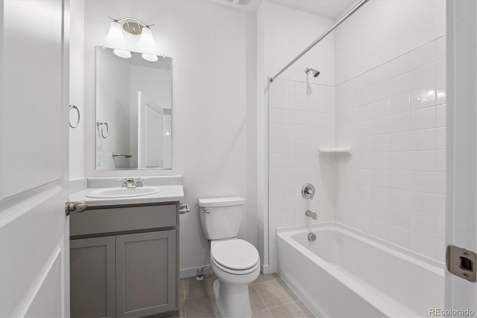 MLS Image #11 for 800 n deer park street,watkins, Colorado