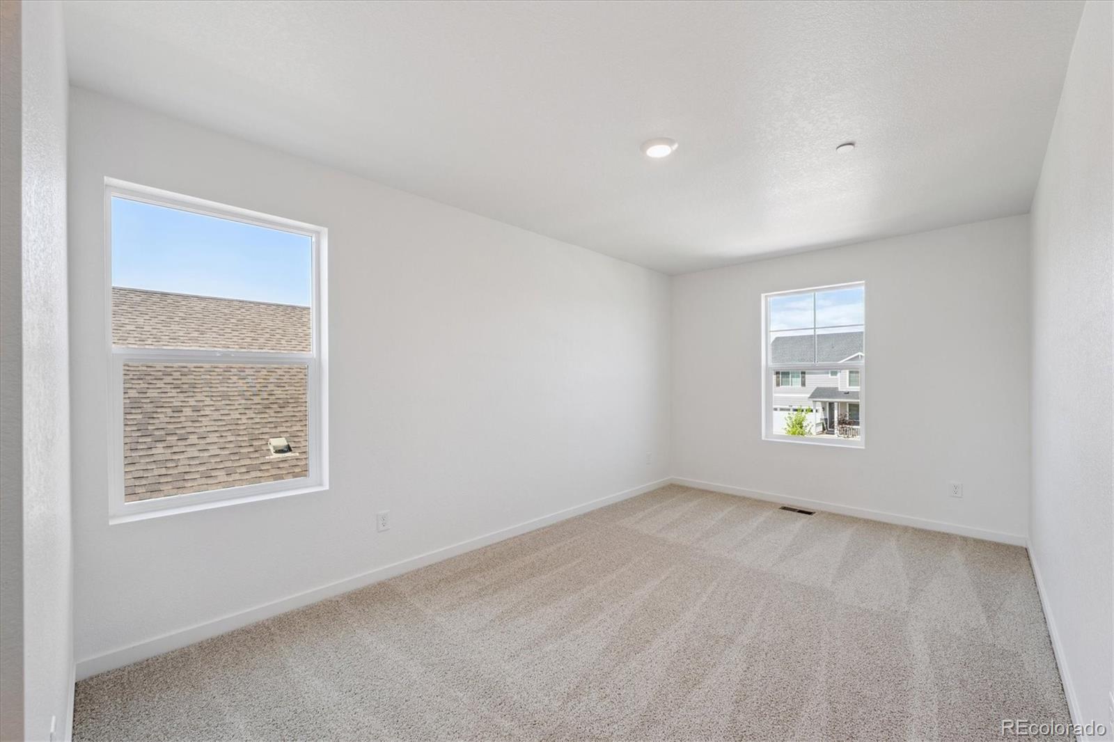 MLS Image #13 for 800 n deer park street,watkins, Colorado