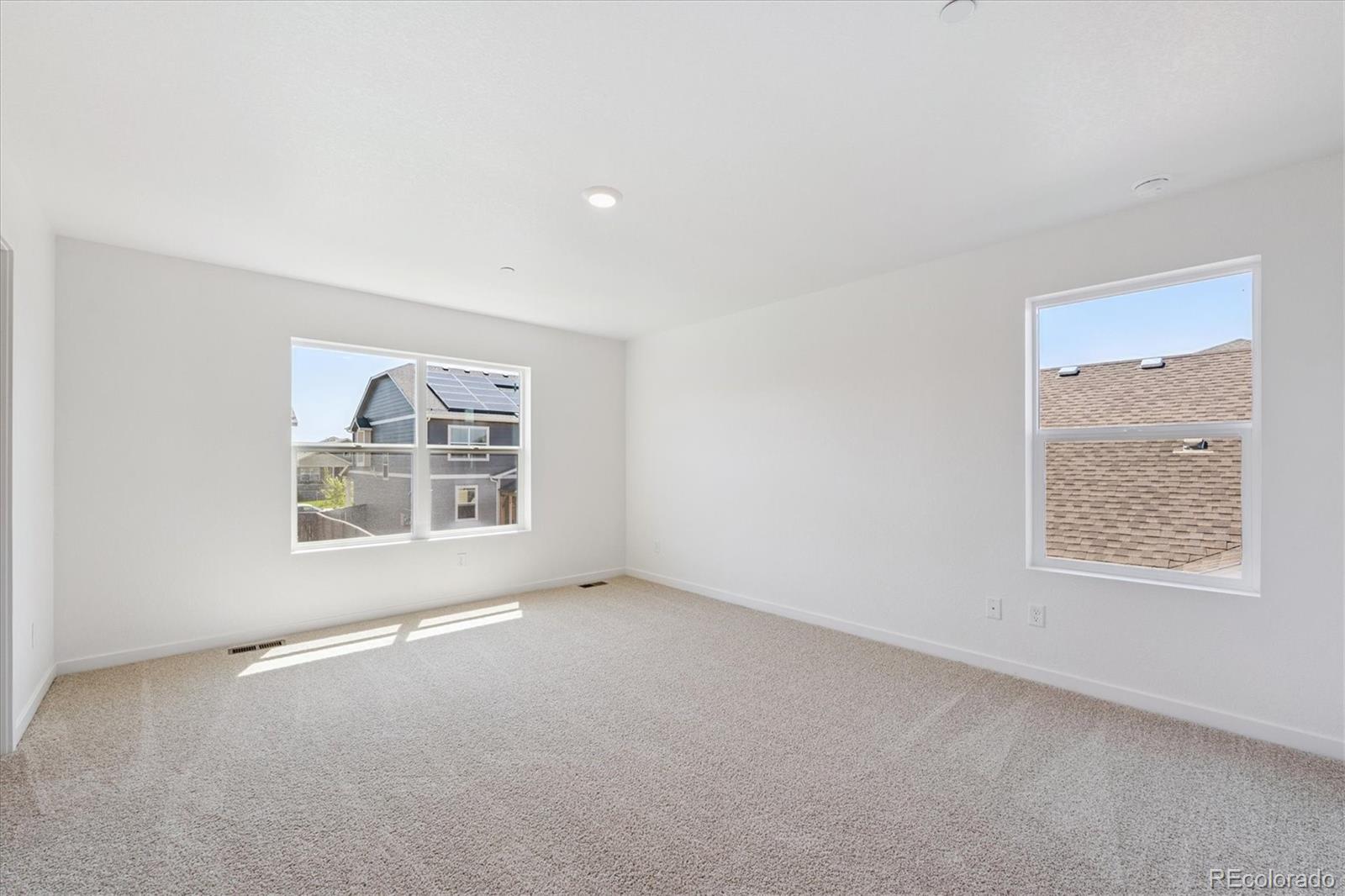 MLS Image #15 for 800 n deer park street,watkins, Colorado
