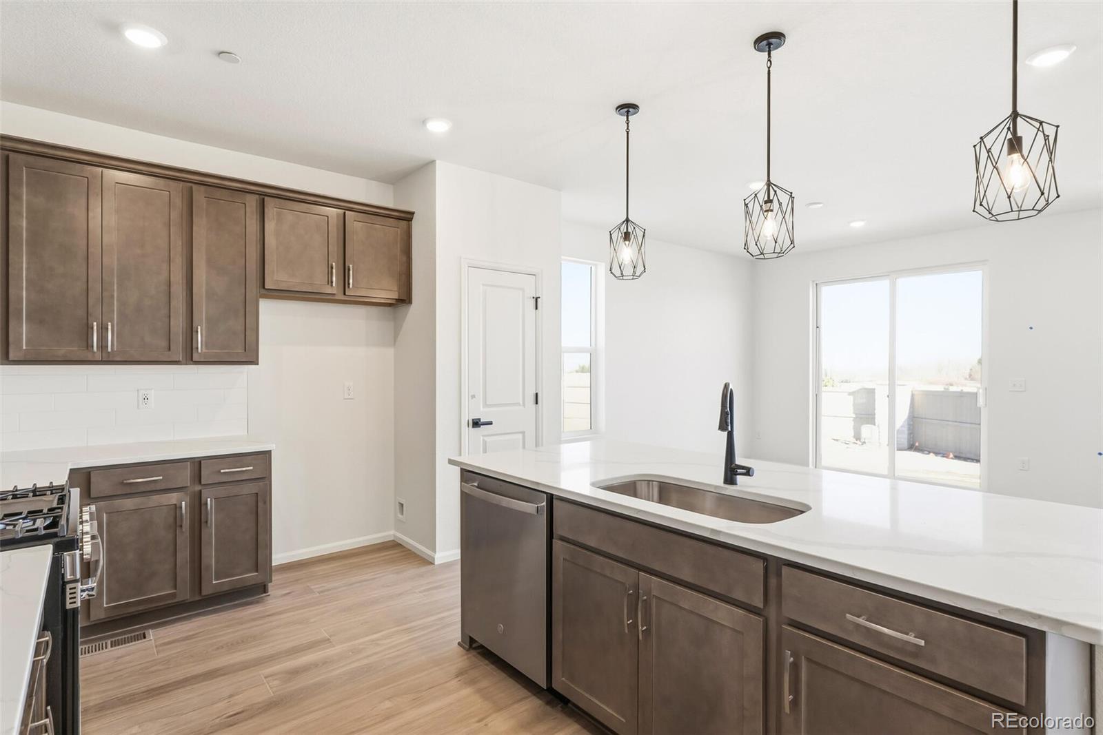 MLS Image #16 for 175  rock wren way,erie, Colorado