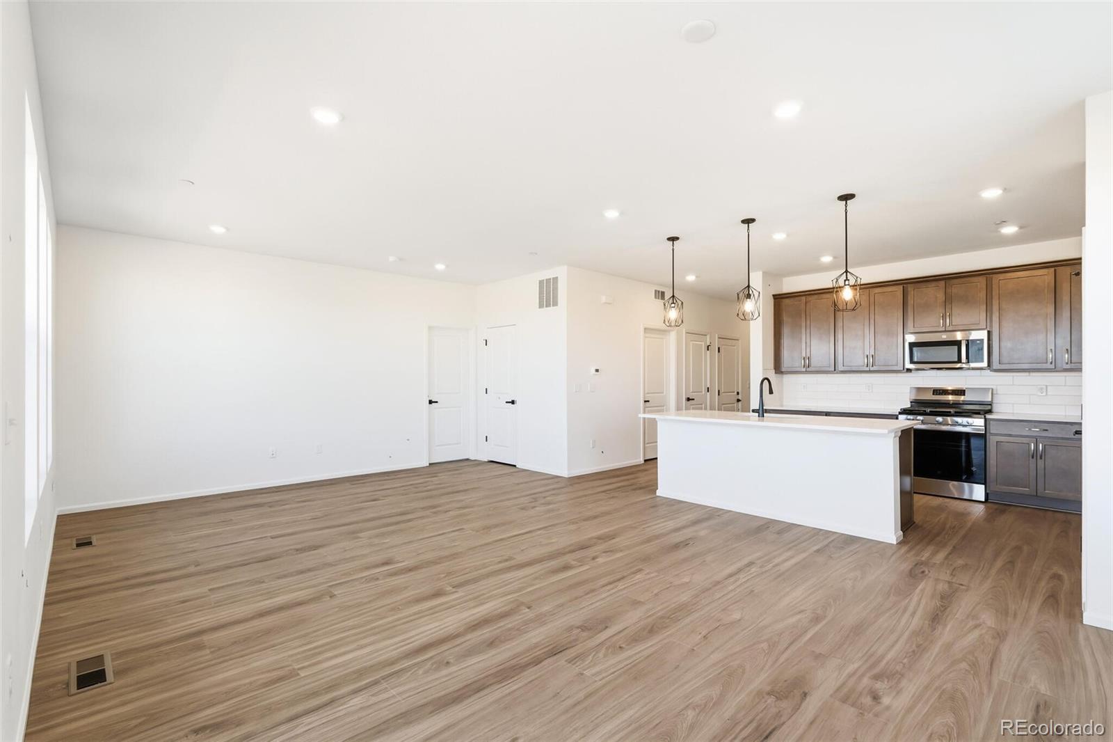MLS Image #3 for 175  rock wren way,erie, Colorado