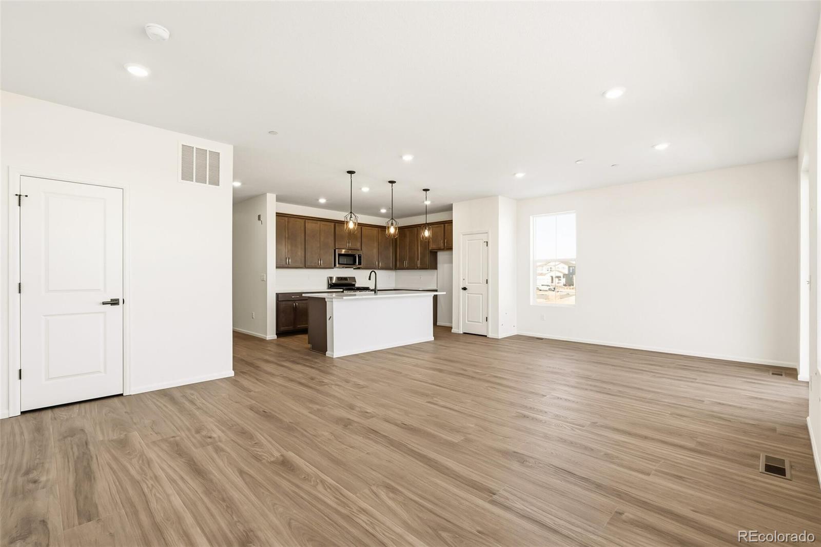 MLS Image #4 for 175  rock wren way,erie, Colorado