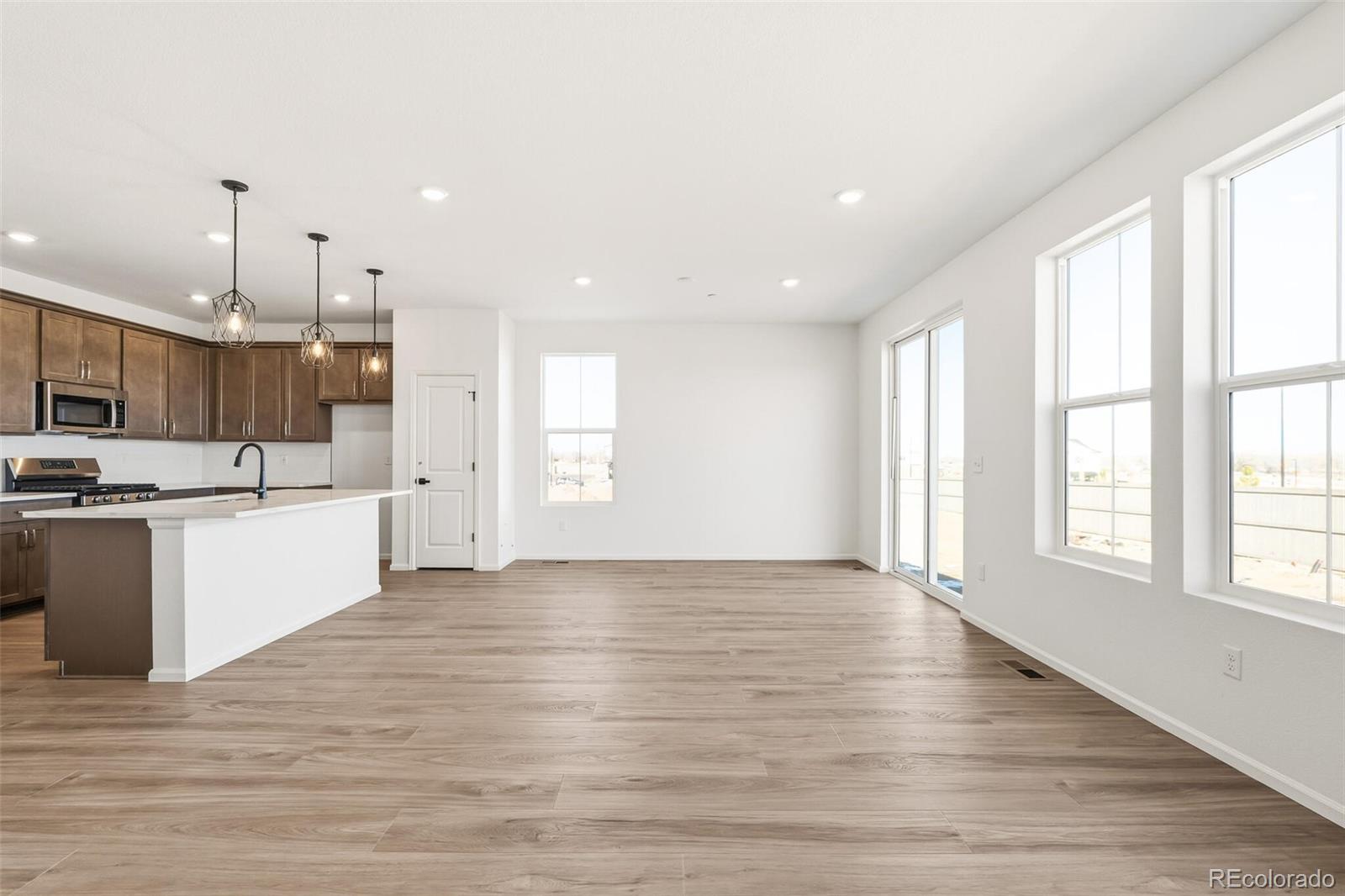 MLS Image #5 for 175  rock wren way,erie, Colorado