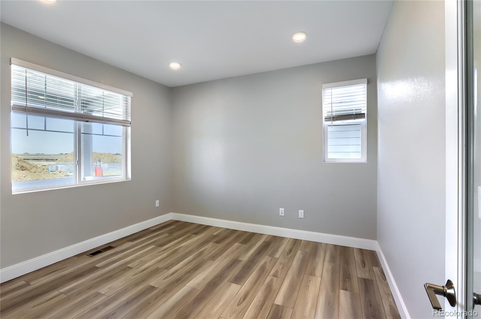 MLS Image #5 for 5460  green thumb avenue,firestone, Colorado