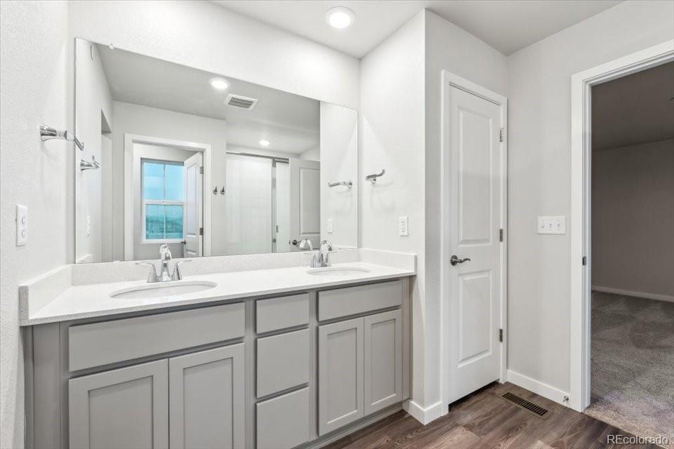 MLS Image #20 for 9390  ceylon street,commerce city, Colorado