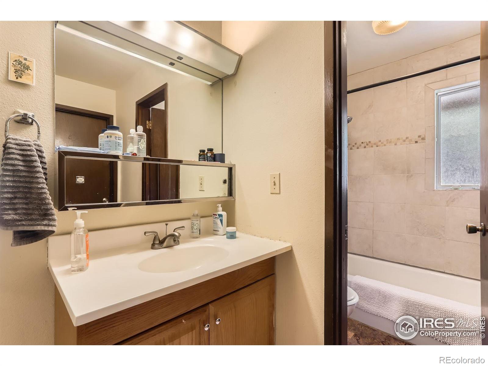 MLS Image #18 for 27  arrowleaf court,boulder, Colorado