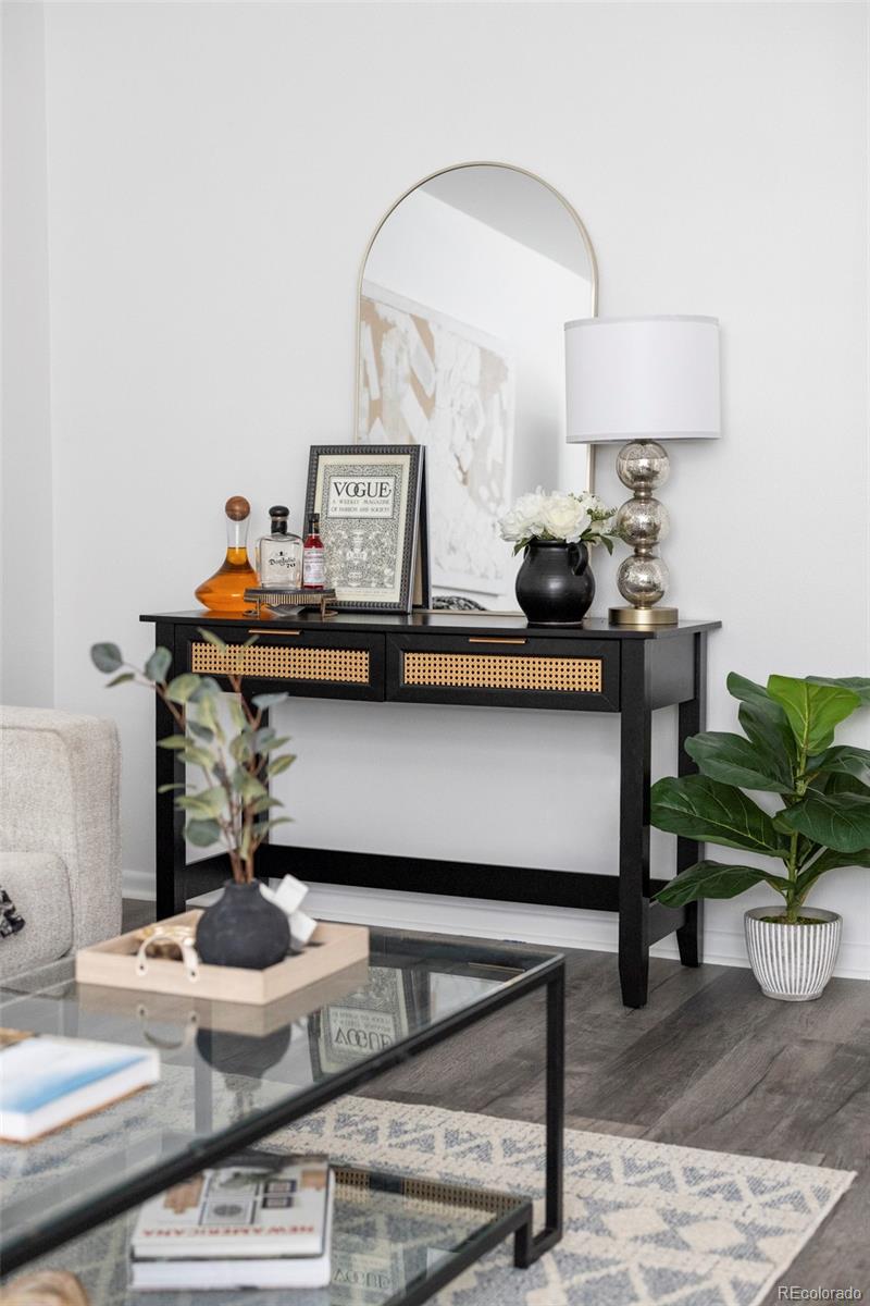 MLS Image #5 for 1243  gaylord street 304,denver, Colorado