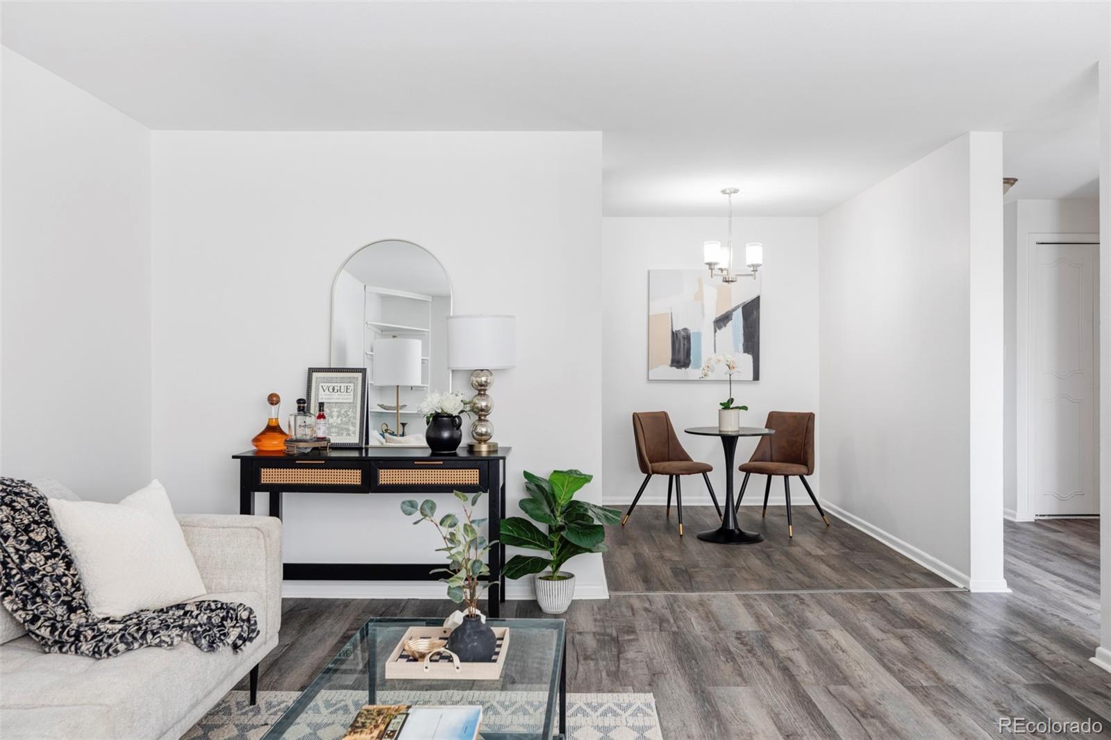 MLS Image #6 for 1243  gaylord street 304,denver, Colorado