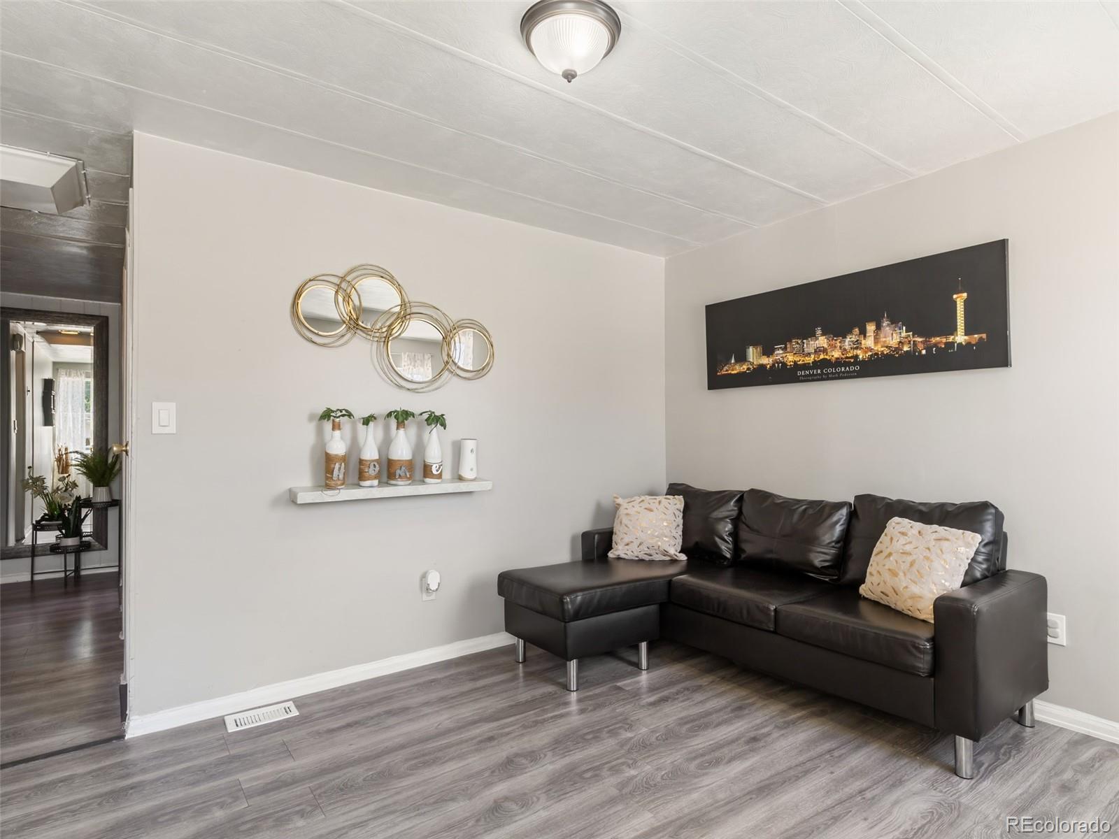 MLS Image #4 for 218  poplar street,lochbuie, Colorado