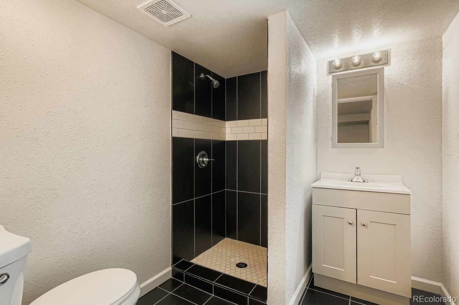 MLS Image #17 for 3670  magnolia street,denver, Colorado