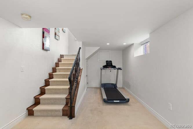 MLS Image #22 for 725 s cove way,denver, Colorado