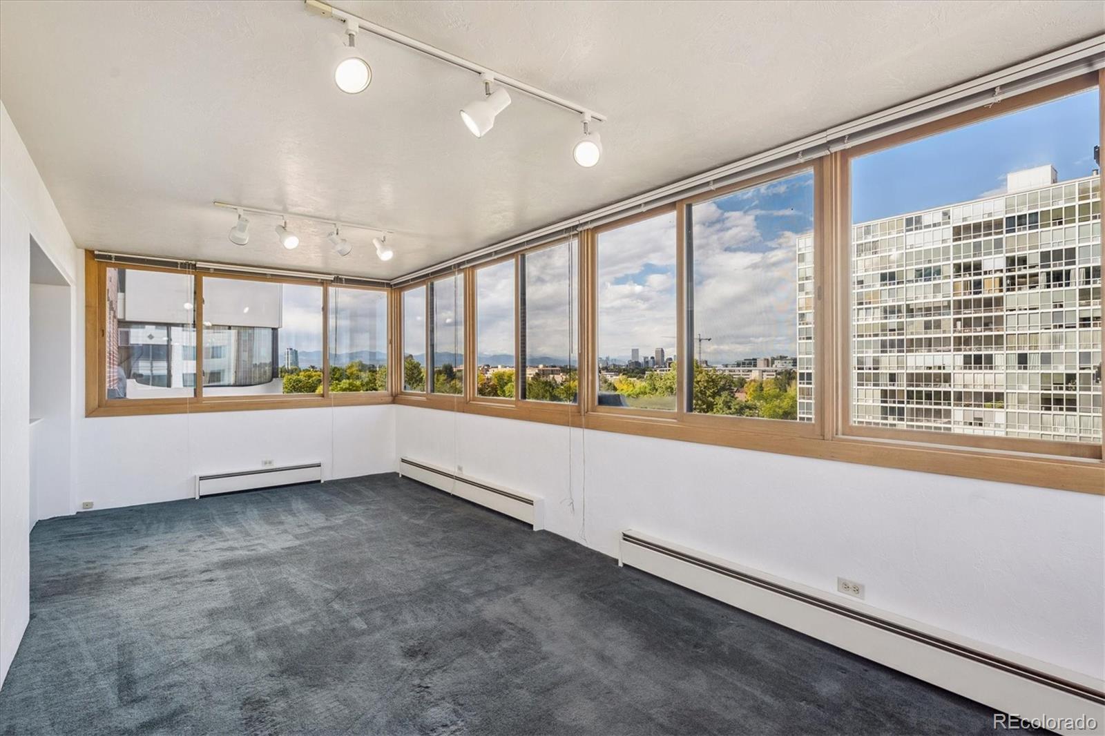 MLS Image #5 for 3131 e alameda avenue 604,denver, Colorado