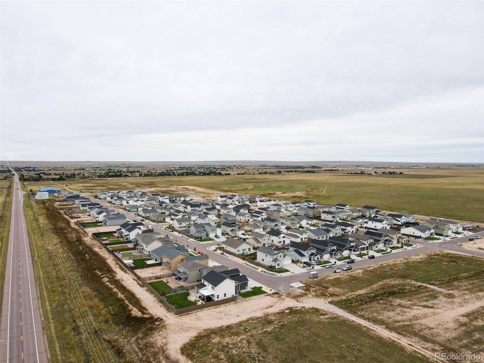MLS Image #14 for 493  marketplace drive,calhan, Colorado