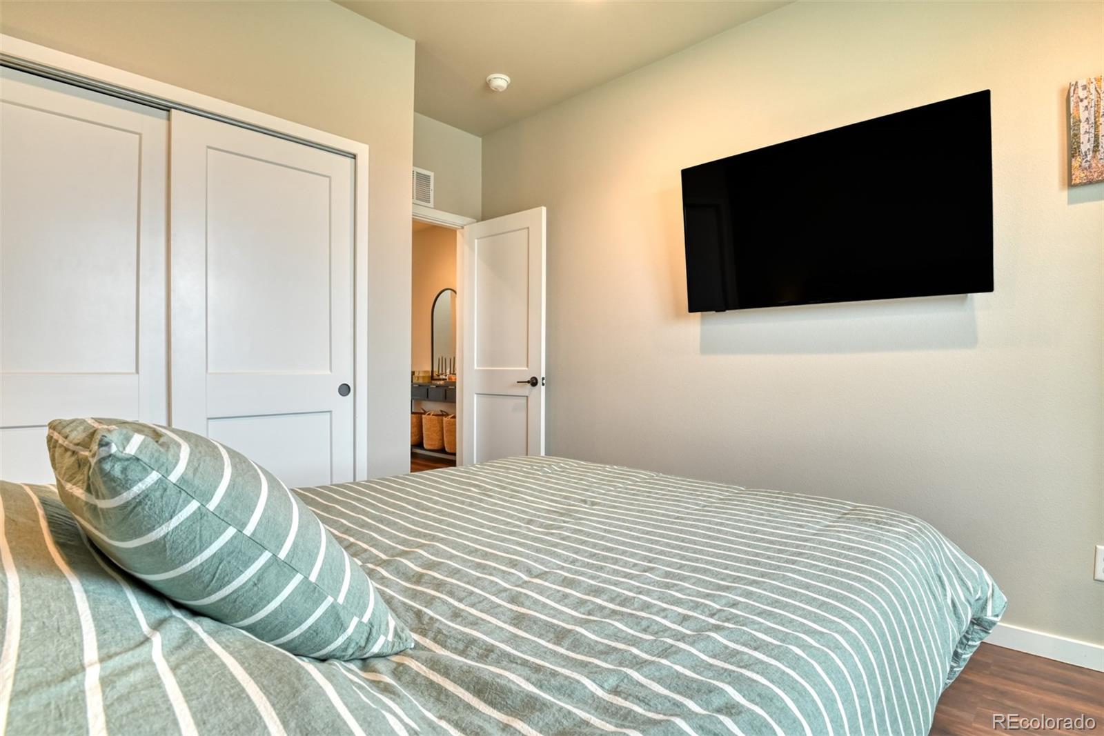 MLS Image #33 for 493  marketplace drive,calhan, Colorado