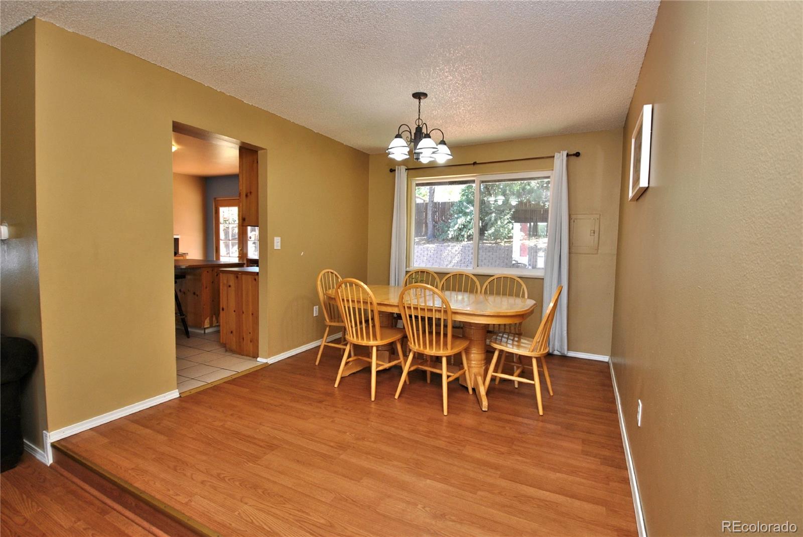 MLS Image #6 for 3145  breckenridge drive,colorado springs, Colorado