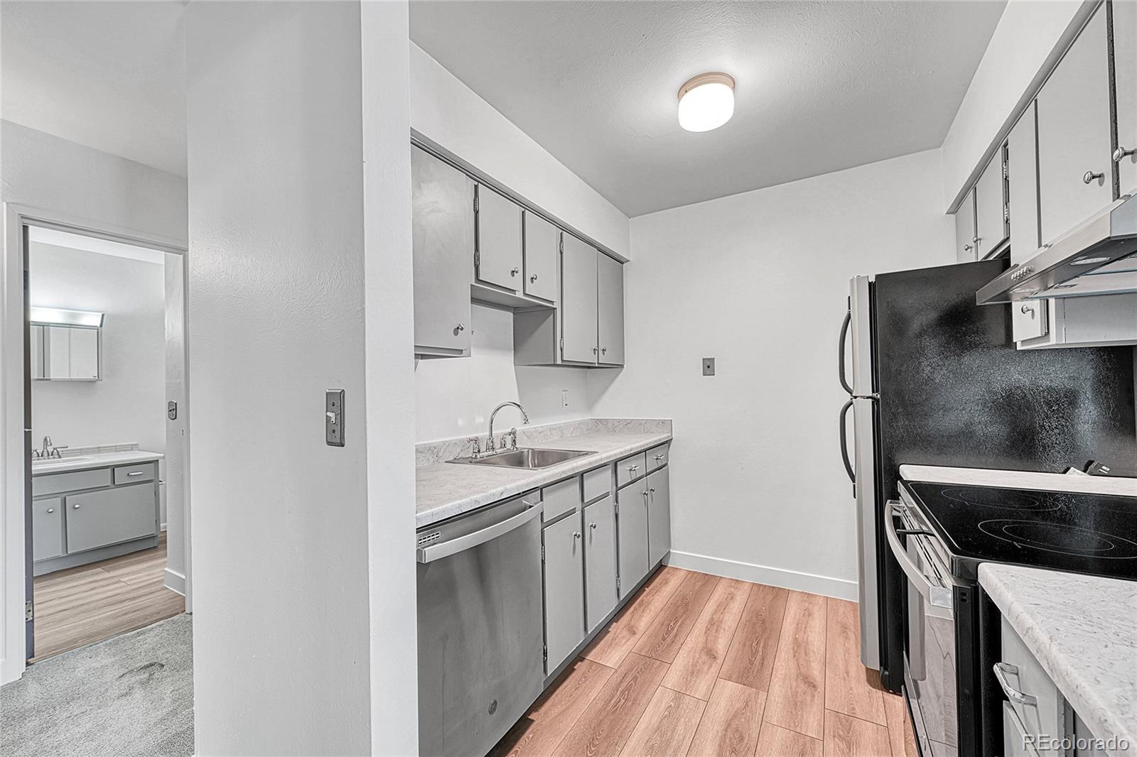 MLS Image #13 for 5995 w hampden avenue 14j,denver, Colorado
