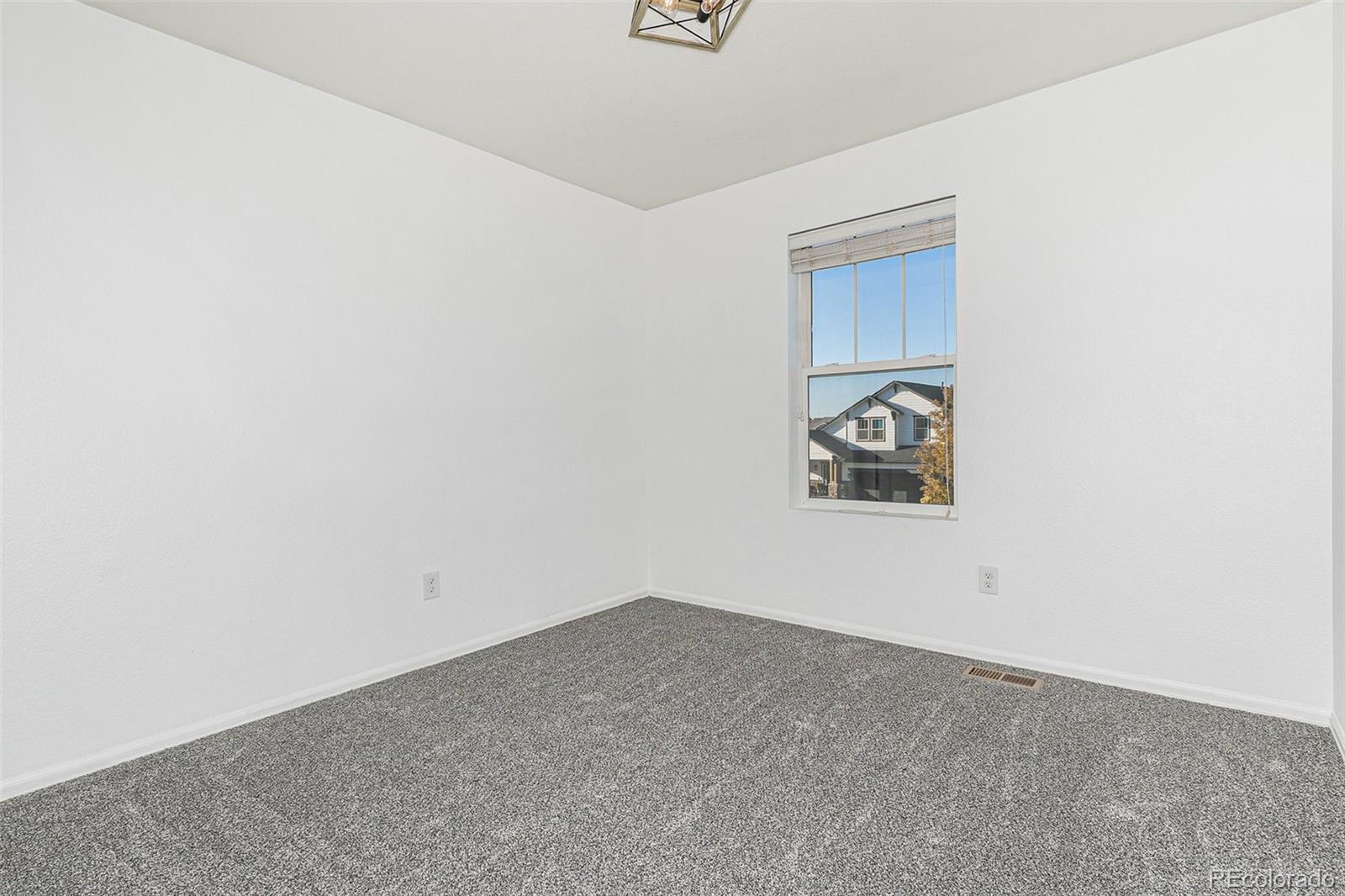 MLS Image #17 for 25970 e 3rd avenue,aurora, Colorado