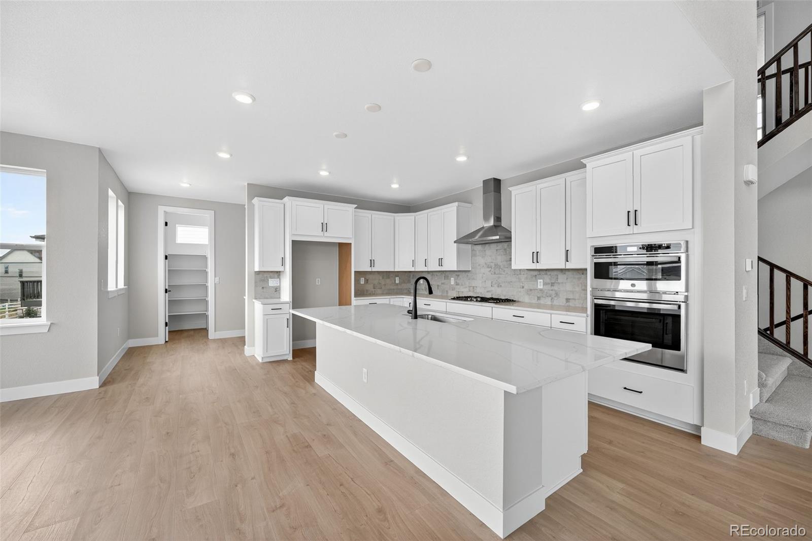 MLS Image #4 for 5674  farrier point,castle rock, Colorado