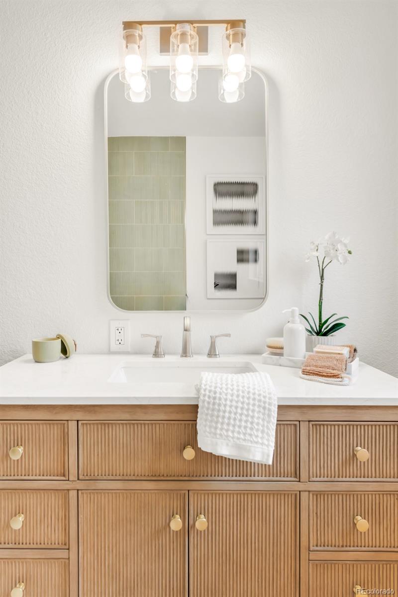 MLS Image #24 for 405 s krameria street,denver, Colorado
