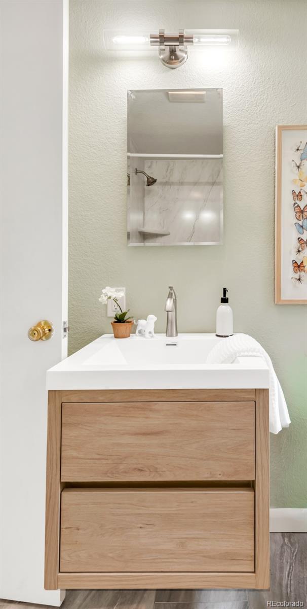 MLS Image #30 for 405 s krameria street,denver, Colorado