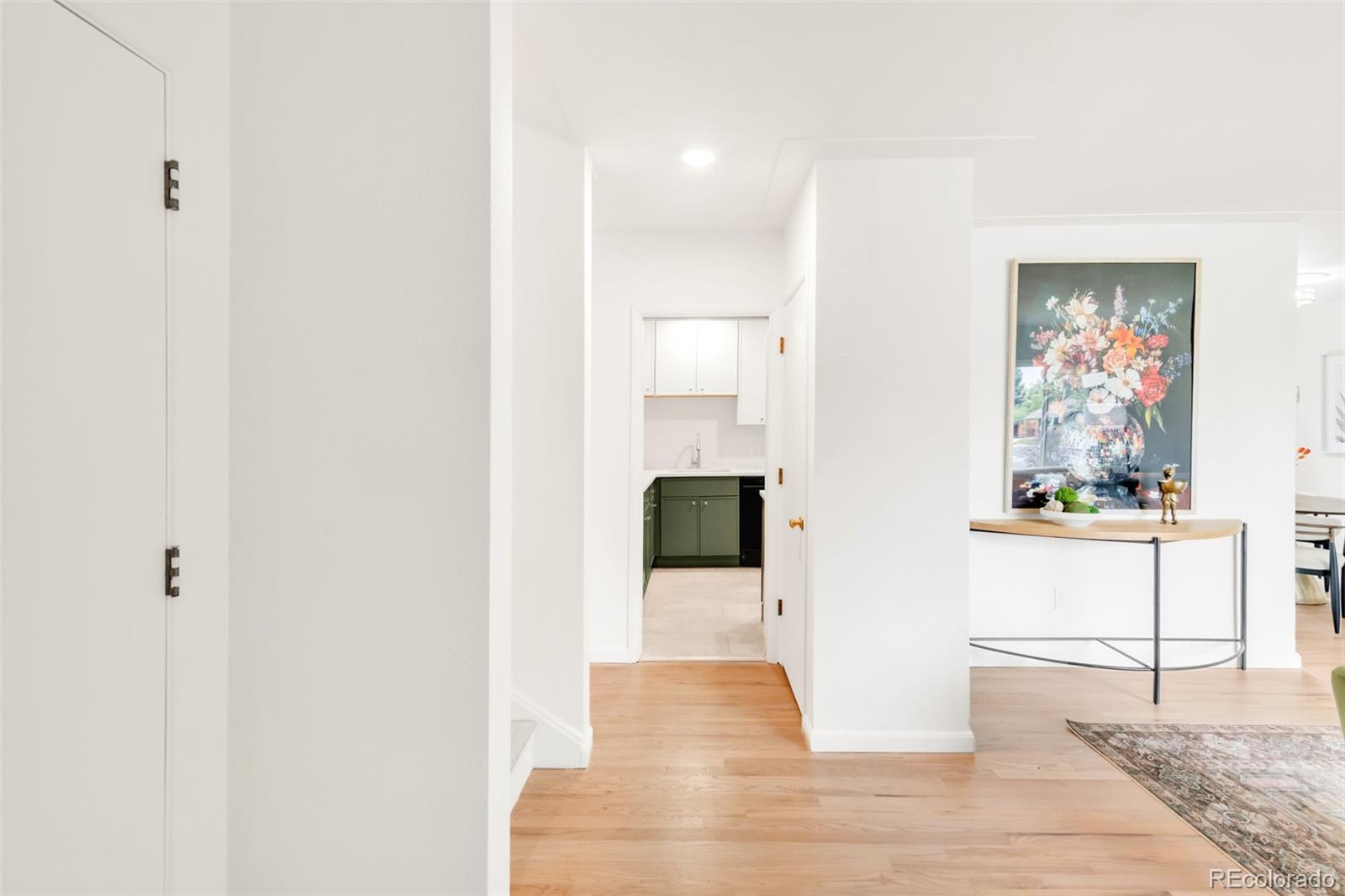 MLS Image #4 for 405 s krameria street,denver, Colorado