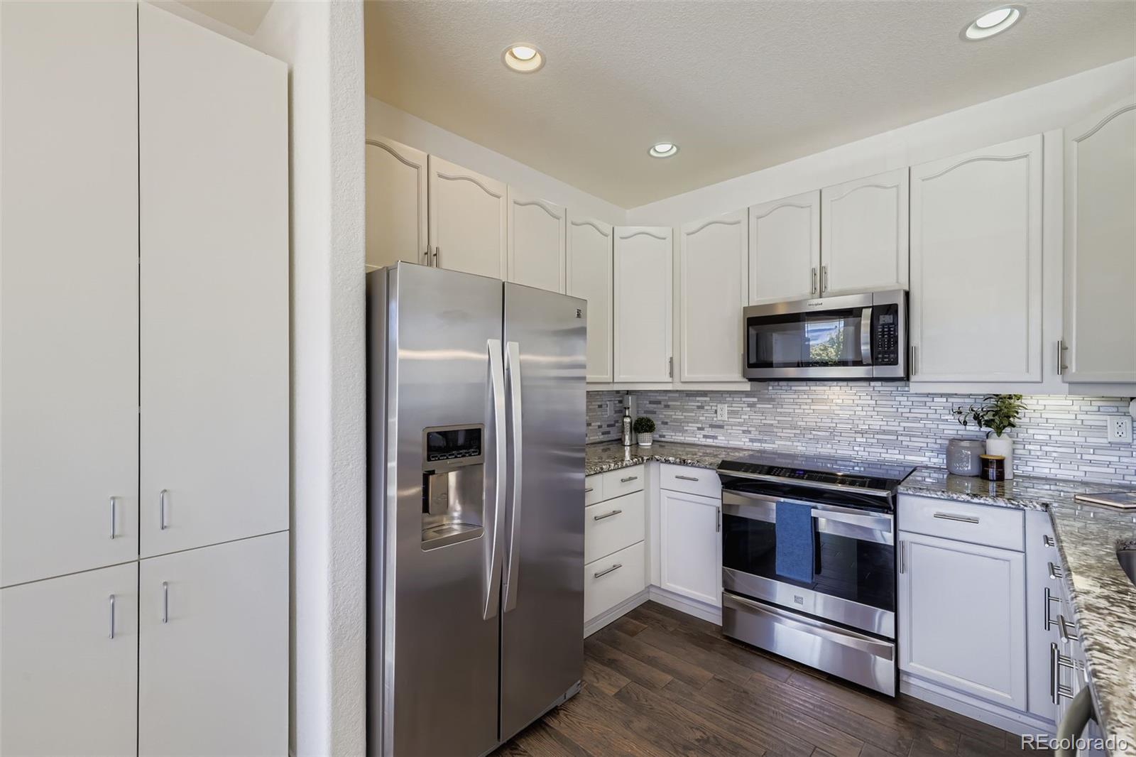 MLS Image #7 for 9557 w san juan circle 207,littleton, Colorado